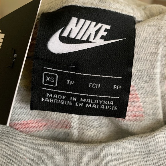 Logo Print Tank Top - Picture 5 of 5